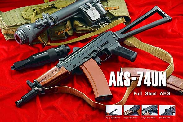 俄罗斯ak74u战术改装图片