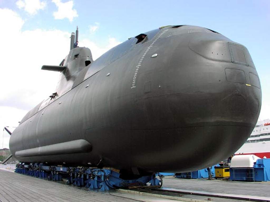 图文：德国新型U212常规潜艇U31号服役_新浪军事_新浪网
