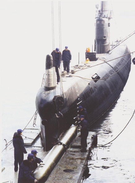 033型潜艇结构图图片