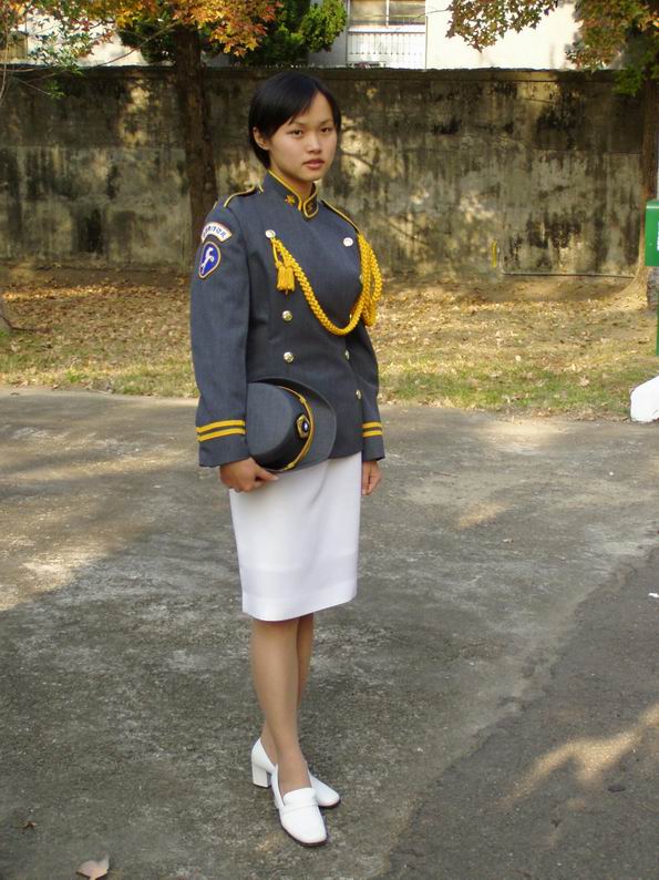 中国台湾省的女兵