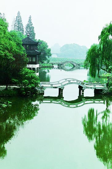 图文:杭州市新西湖旅游区景色