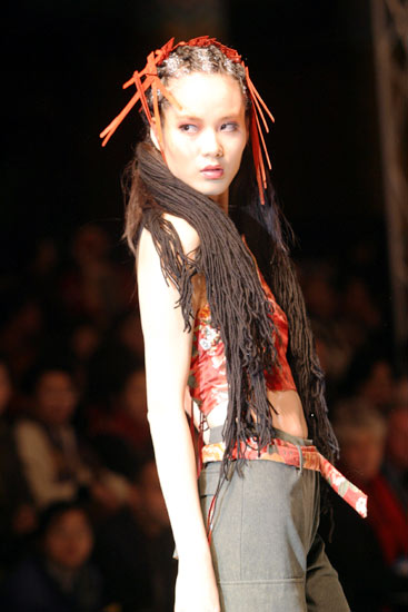 2002天意梁子时装秀图片