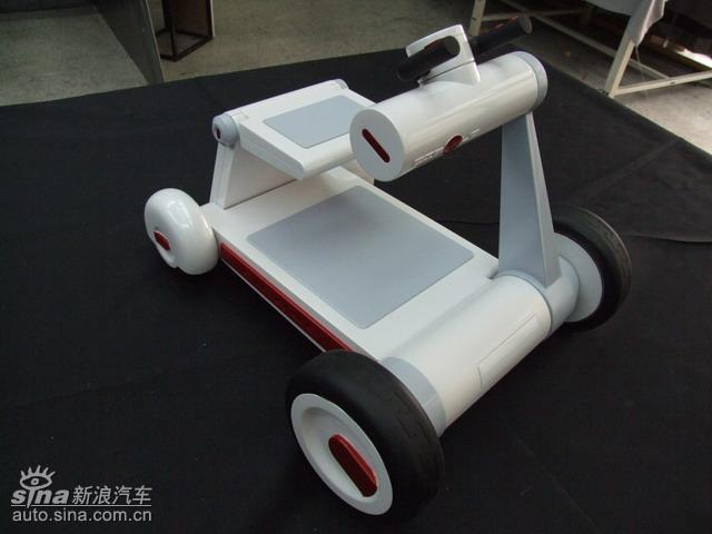 央美創意國際交通工具設計大賽車模作品展示