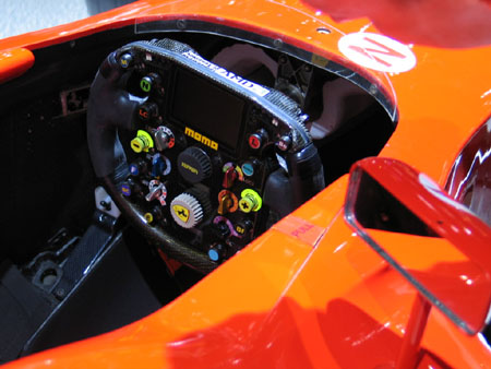图文日内瓦车展赛车展示法拉利f1赛车方向盘