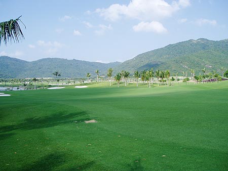 三亚红峡谷高尔夫球场图片