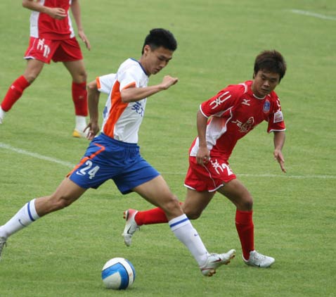 圖文-[中超]山東魯能2-0廈門藍獅 呂徵控球自如_國內足壇-甲a_nike新