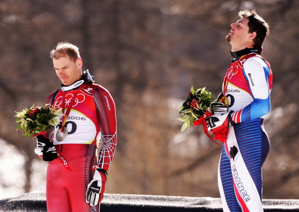 图文2006都灵冬奥会男子速降决赛冠军就是不一样