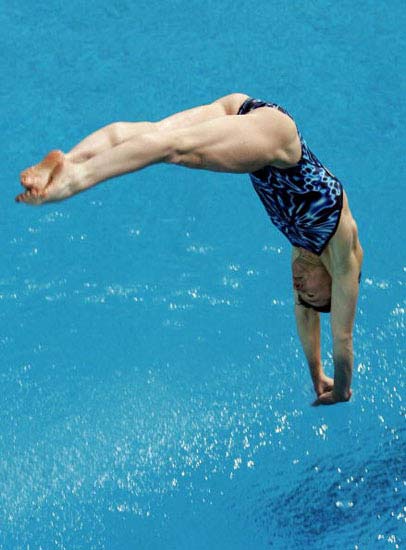 新浪体育讯 北京时间3月23日,2007年世界游泳锦标赛跳水项目继续激战